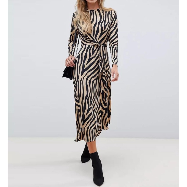 Đầm Ted baker hoạ tiết có dây cột eo