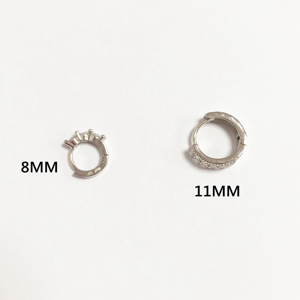 HUGGIES Khuyên Tai Tròn Hình Bướm Đính Đá 8 / 11mm Sang Trọng Cho Nữ