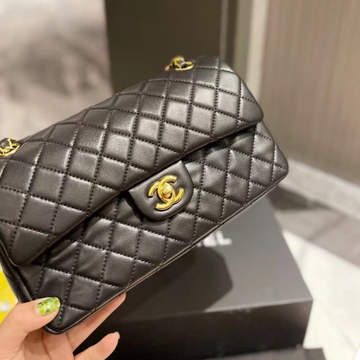 Túi Xách Da Cừu Thật Đính Đá Phối Dây Xích Đeo Vai Sành Điệu Cho Nữ777777