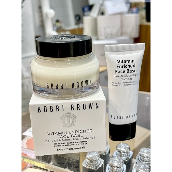 Kem lót Bobbi Brown Vitamin Enriched Face Base