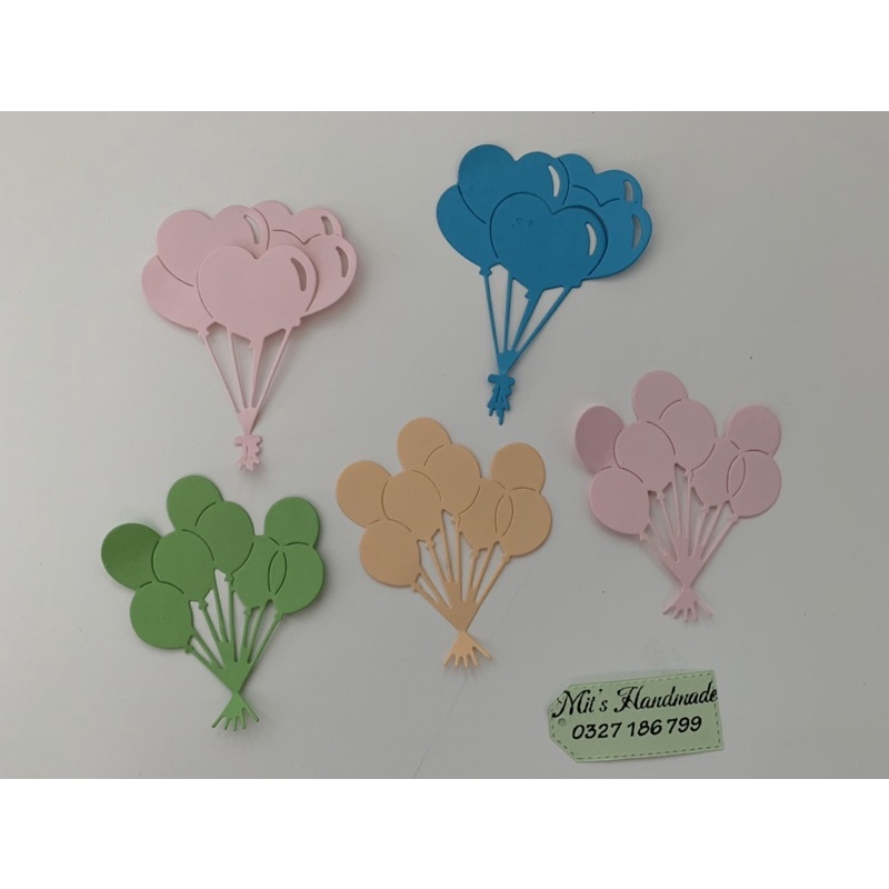 Chùm bóng bay bằng giấy