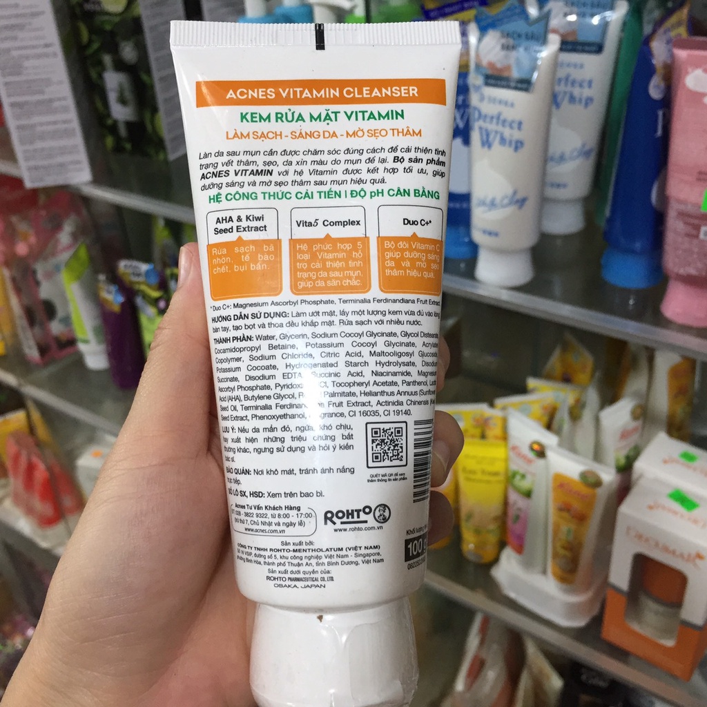 Acnes Vitamin Cleanser - Kem rửa mặt Vitamin 50g, 100g
