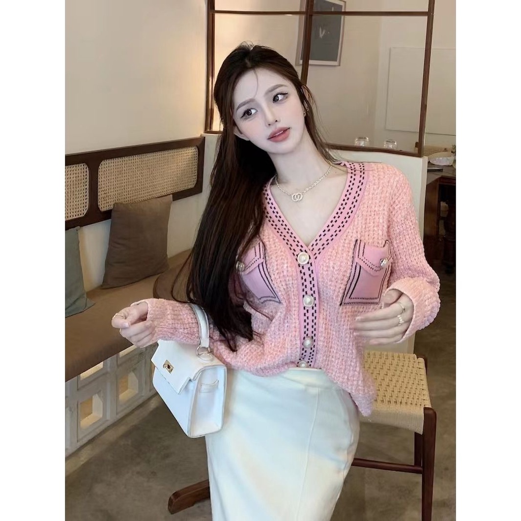Áo Khoác Cardigan Dệt Kim Cổ Chữ V Cài Nút Ngọc Trai Cao Cấp Phong Cách Pháp Thời Trang Cho Nữ