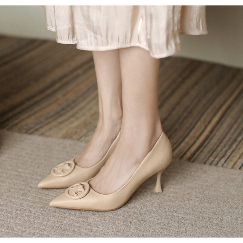 Giày Nữ Cao Cấp , Giày Cao Gót Nữ Mũi Nhọn, Đế Nhọn Cao 6p Charm Cao Cấp, Kiểu Dáng Trẻ trung- DA782