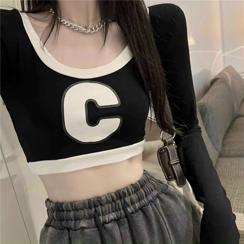 Áo Thun tay dài croptop chạy viền in chữ C