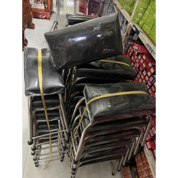 Ghế gác chân làm Mail  chân vòng cung inox n mà dày  cha ca chắn