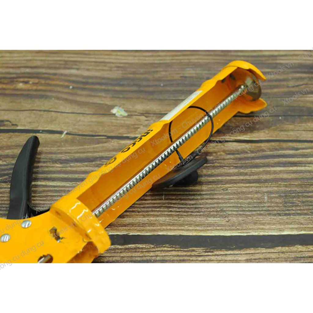 Súng bơm keo silicon INGCO HCG0309 9inch thân xương thép siêu bền chắc chịu lực cao dễ dàng sử dụng - chính hãng