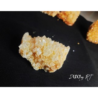 Tinh Thể Thạch Anh Vàng Siêu Đẹp (Loại Vừa)