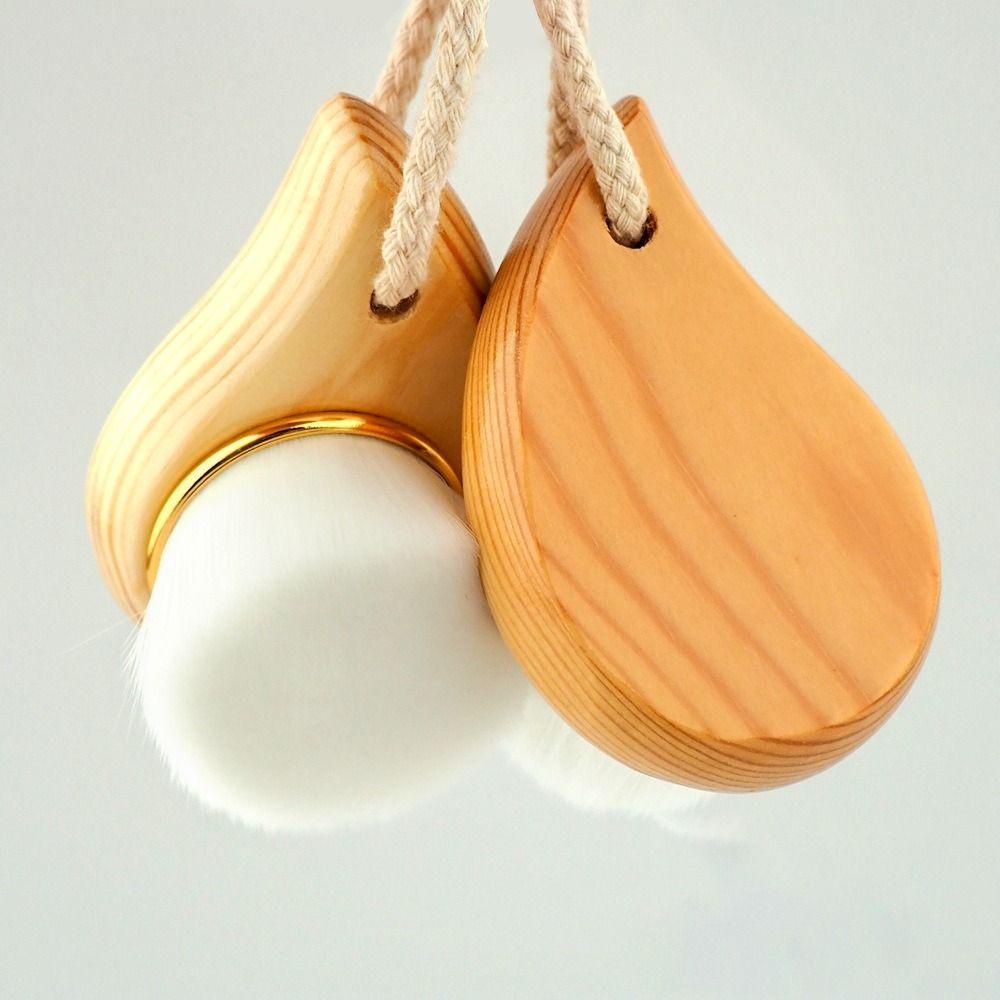 Cọ Rửa Mặt NORMAN Tẩy Tế Bào Chết Làm Từ Sợi Than Tre Với Tay Cầm Bằng Gỗ Mềm