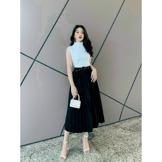 Chân váy xếp ly kèm đai