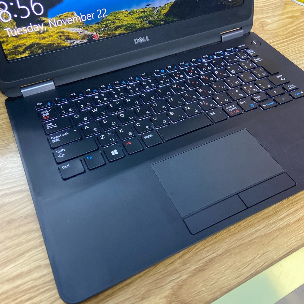 Laptop Dell Latitude E7270- Core i5 6600U- Ram 8GB- SSD 256GB- Màn hình 12.5 inch. Bảo hành 12 tháng