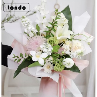Giấy gói hoa loang màu gradient