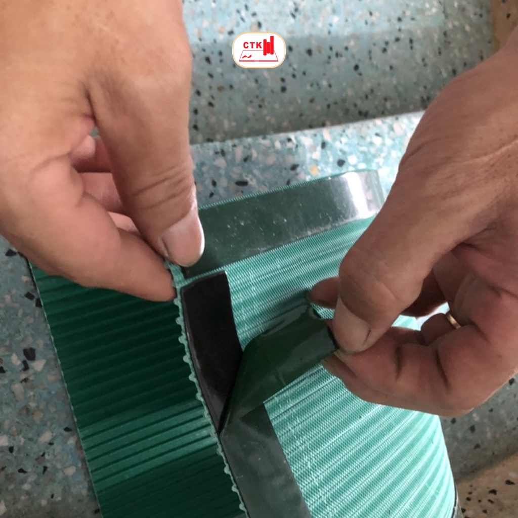 Tấm nhựa chống trượt cầu thang cao cấp đủ màu