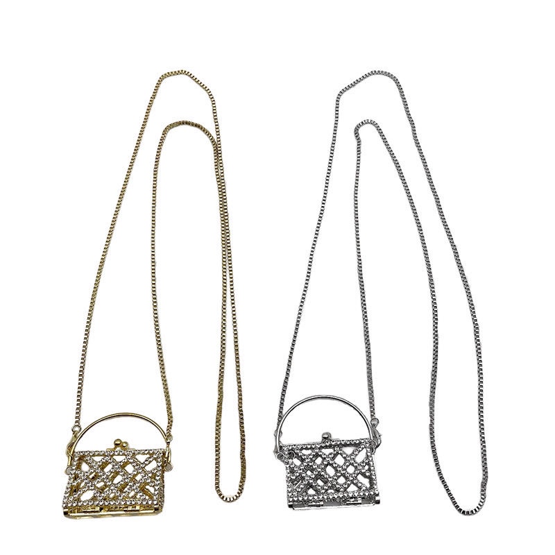 Túi Đeo Chéo mini Hình Vuông Rỗng Đính Kim Cương Phối Dây Xích Kim Loại Thời Trang Cho Nữ
