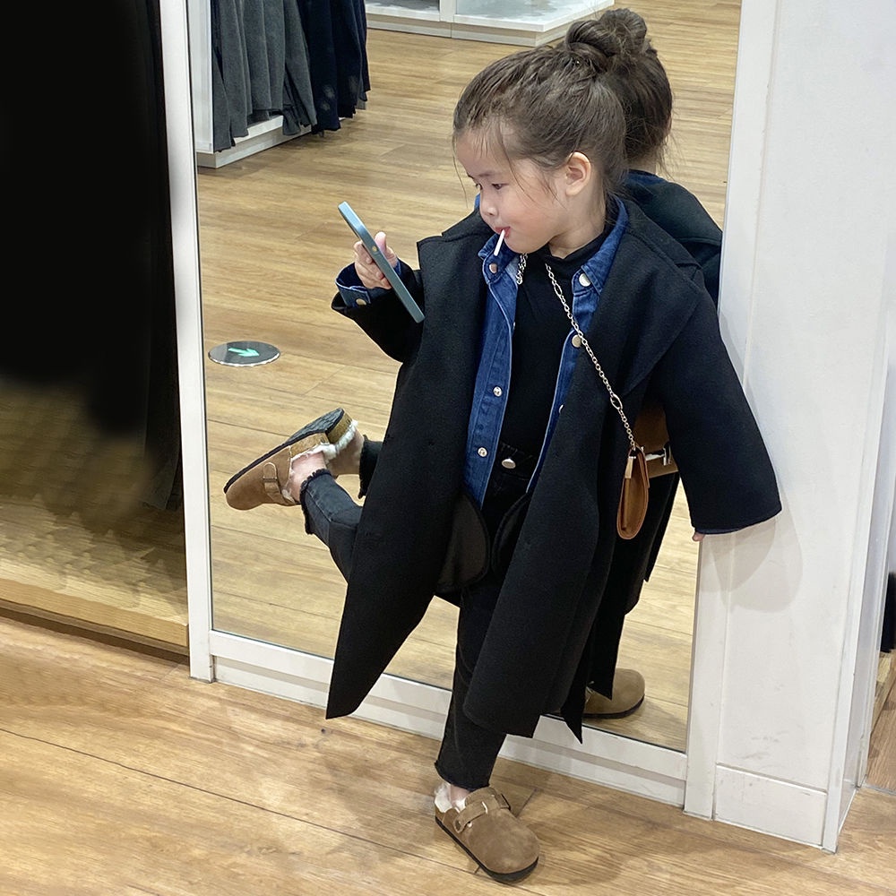 Áo Khoác Len Hai Mặt Màu Đen Dáng Rộng Phong Cách Hàn Quốc Thời Trang Thu Đông Xinh Xắn Cho Bé Gái