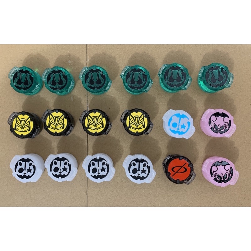 Đồ Chơi DX Core ID - Kamen Rider Geats /SIêu Nhân Mặt Nạ Geats