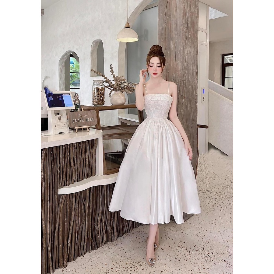 VÁY TRẮNG VINTAGE THÂN REN HOA 2 DÂY 161122