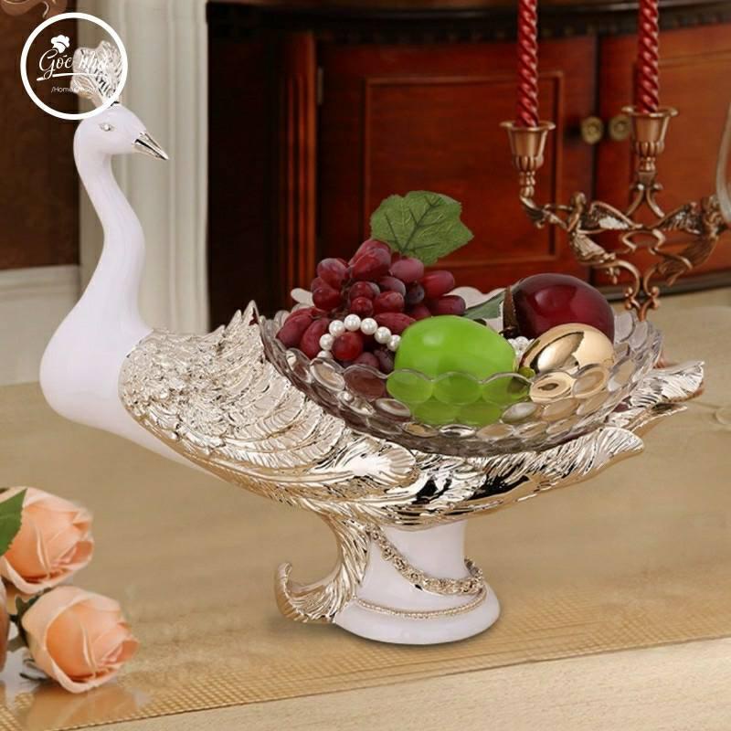 Khay trái cây hình chim công kèm dĩa pha lê kiểu dáng hoàng gia sang trọng