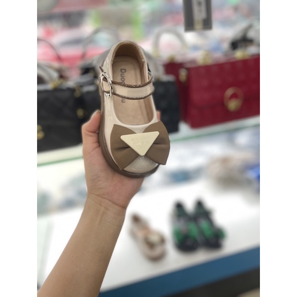 Giầy búp bê tim siêu hot