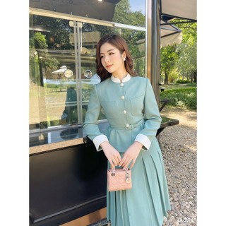 Chân váy midi xếp ly 2 bên D.CHIC MS: 382668