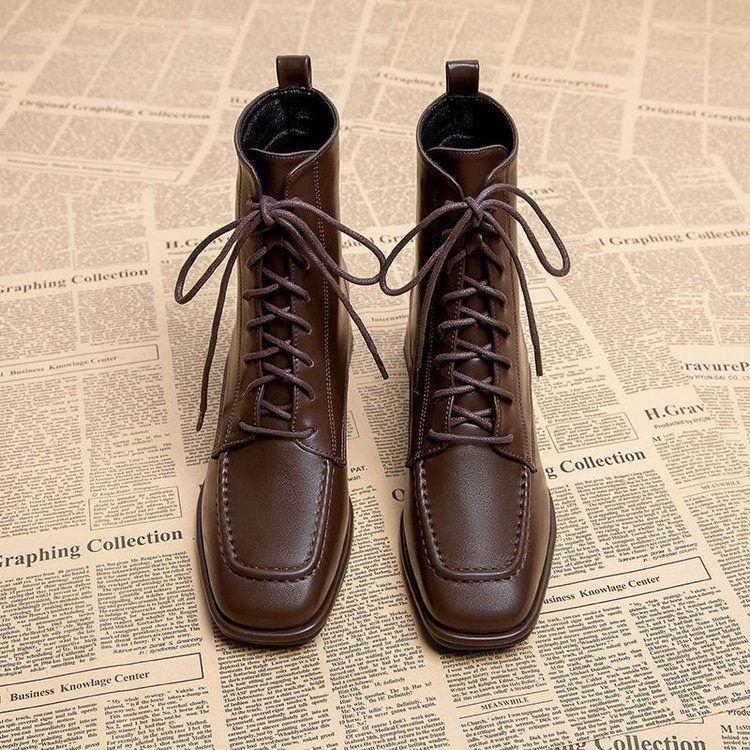 Bốt ngắn bốt Martin phong cách Anh thời trang phong cách