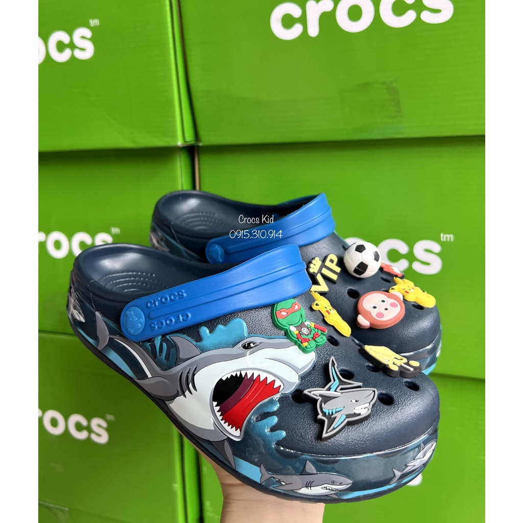 Dép Crocs Kid Shark 🔥 TẶNG 10 JIBBITZ 🔥Dép Crocs Kid Shark cá mập cho bé trai siêu dễ thương