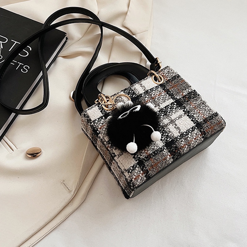 Túi Đeo Chéo Bằng Len Thiết Kế Đơn Giản Dễ Phối Đồ Thời Trang Cho Nữ