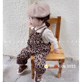 Set áo len tay bồng + yếm nhung beo bé gái