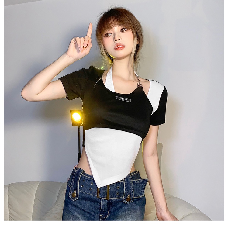 Áo croptop ngắn tay CBMOI vạt nhọn cổ yếm giả phối xích