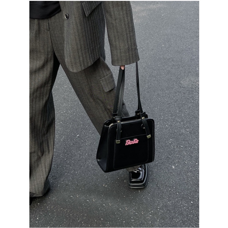 Túi Xách Đeo Vai Màu Đen Kích Cỡ Lớn Phong Cách Thời Trang Hàn Quốc