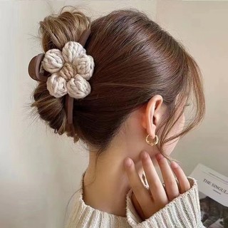 kẹp tóc hoa len (chọn màu khác inbox)