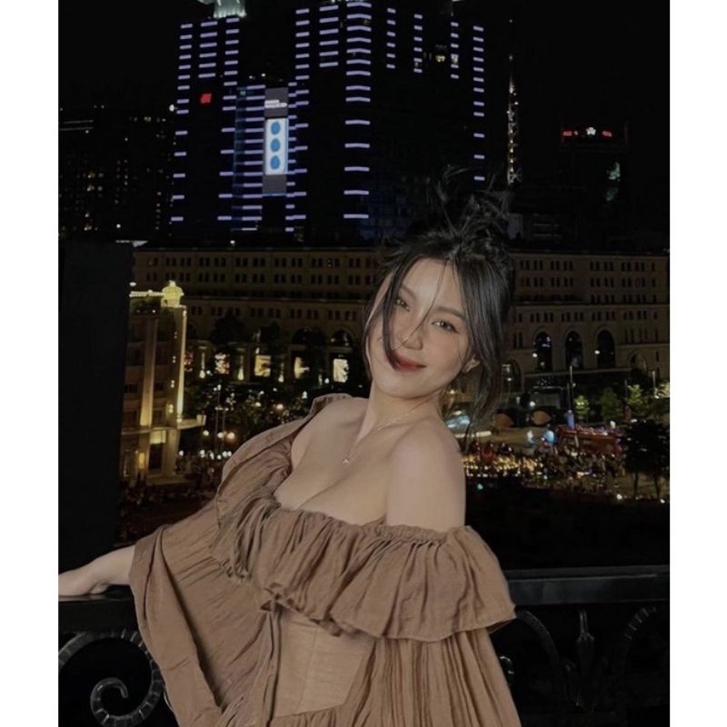 Váy xinh ngẫu nhiên