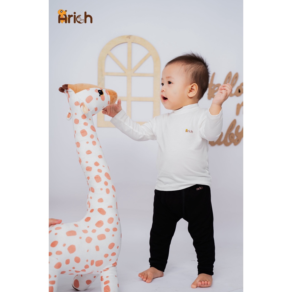 Sét quần lẻ 4 màu Arich sợi tre pettit cho bé từ (0 tháng đến 9 tháng)