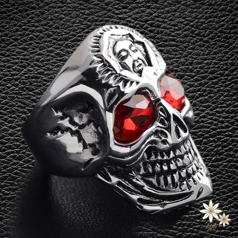 Nhẫn Thép Không Gỉ Hình Đầu Lâu Mắt Đỏ Phong Cách Gothic Cổ Điển