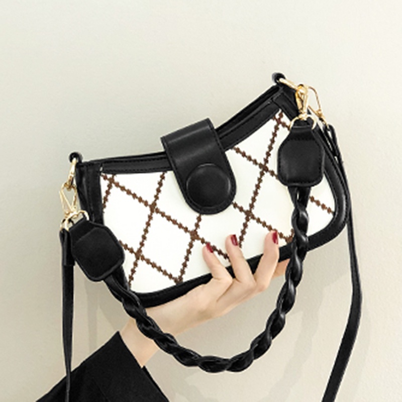 Túi Đeo Chéo Phong Cách Anh Quốc Dễ Phối Đồ Thời Trang Cho Nữ