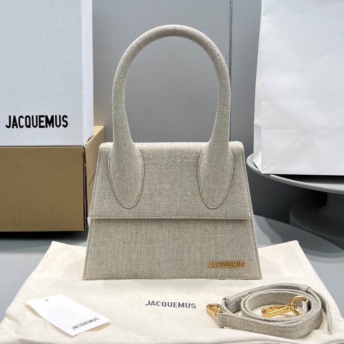 Túi xách Jacquemus li chiquito tag vàng cực kì xinh đẹp