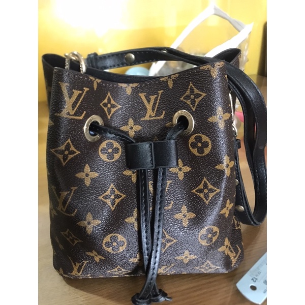 Túi bucket da thật mini lờ vê 20cm