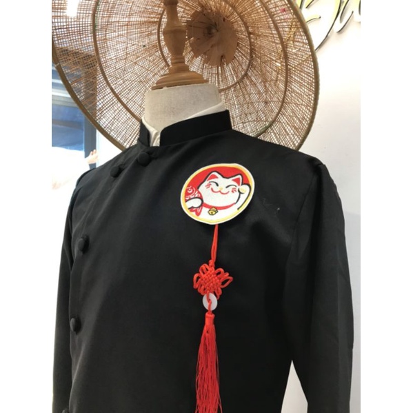 Áo dài cách tân nam tết Mèo thần tài kèm tua rua