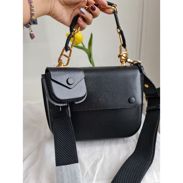 Túi nữ kèm ví đựng airpod CNK