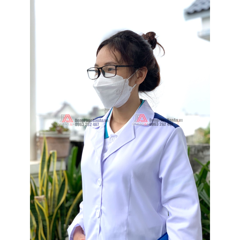 Áo Blouse NAM NỮ dài tay cổ vest Kaki có cầu vai xanh, Áo choàng Blu trắng Phòng Thí Nghiệm, sinh viên thực tập