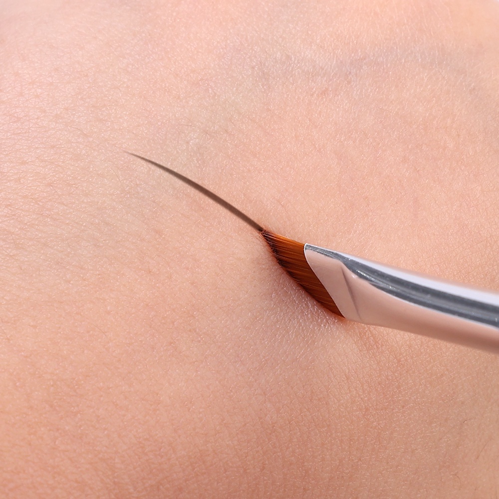 1 Cọ Trang Điểm Mắt / Lông Mày Đầu Dẹt Siêu Mỏng Cho Nữ