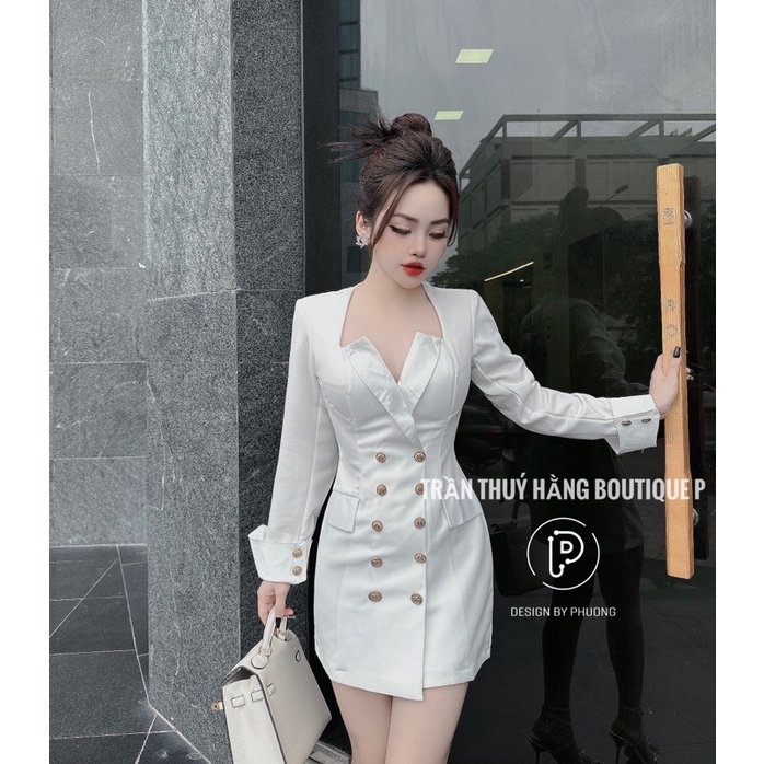 Váy dài tay đính cúc