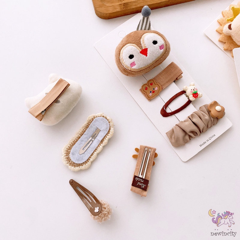 Set 4 Kẹp Tóc Hình Hoạt Hình Xinh Xắn Cho Bé Gái