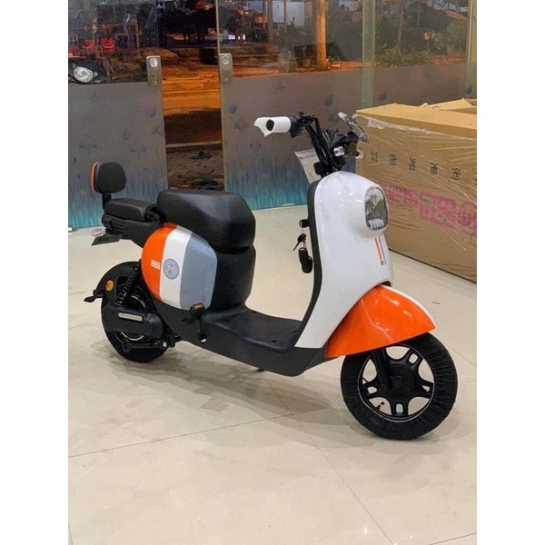 Xe Điện M16 - Xe điện thời trang cao cấp - động cơ siêu khoẻ 450w- Bh 12 tháng