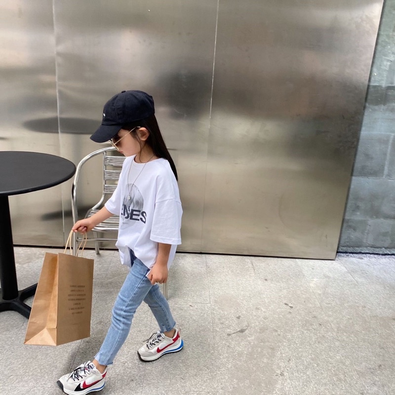 Quần jean cho bé gái