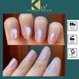 Kem dưỡng tay, dưỡng móng Vaseline 60ml