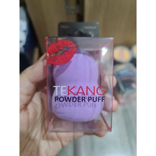 Bông mút trang điểm tán kem nền