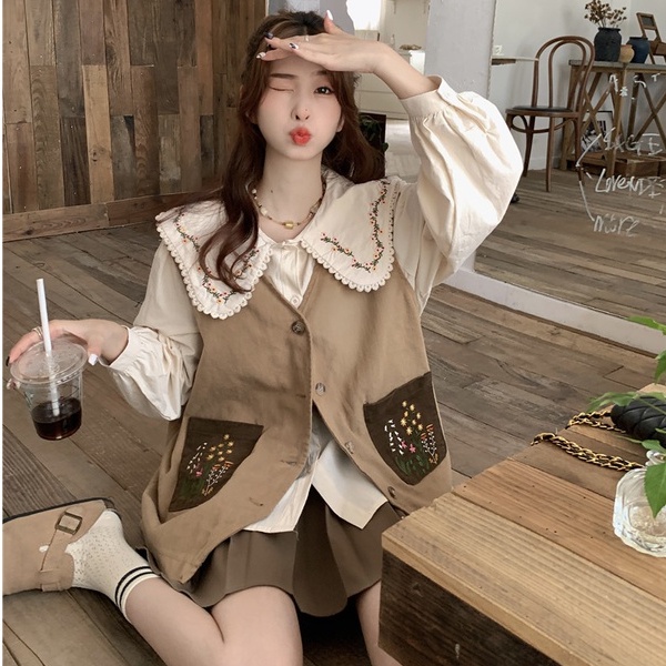 Áo khoác gile nữ kiểu trơn màu túi thêu hoa vintage, gile nữ phối sơ mi form rộng cổ thêu viền hoa 3277