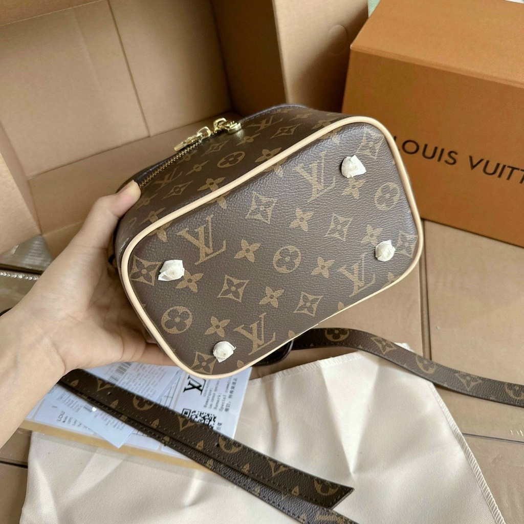 Túi LV Vanity PM - Super Fullbox Size 20 - LV Cặp Lồng | BigBuy360 - bigbuy360.vn