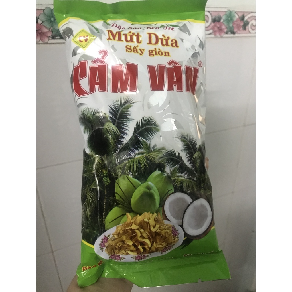 Mứt dừa sấy giòn Cẩm Vân (COMBO 4 GÓI 960GRAM, GIÁ 68.900